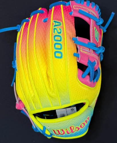 Fall 2025 A2000® 1786SS 11.5” Infield Baseball Glove