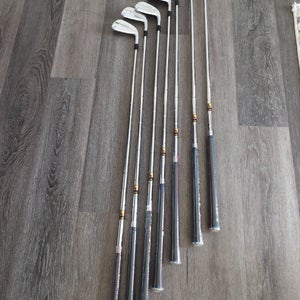 Men's TaylorMade P790 (2017) Right Handed Clubs (Full Set) Stiff Flex 7 Pieces (New)