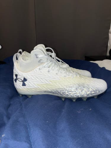Men's Size M 10.5 (W 11.5) Under Armour Spotlight MC Mid Top Molded Cleats (New)