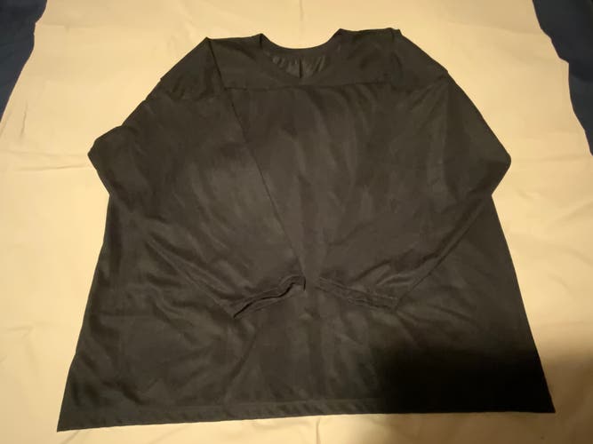 NEW VINTAGE MADE IN CANADA CCM HOCKEY PRACTICE JERSEY- BLACK SIZE XXL