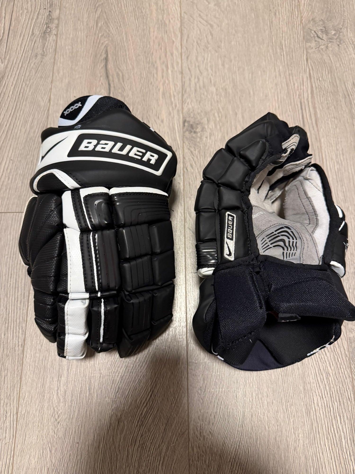 bauer vapor xxxx gloves