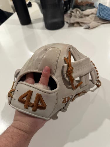 44 Pro Custom RH Baseball Glove 11.5" (Used)