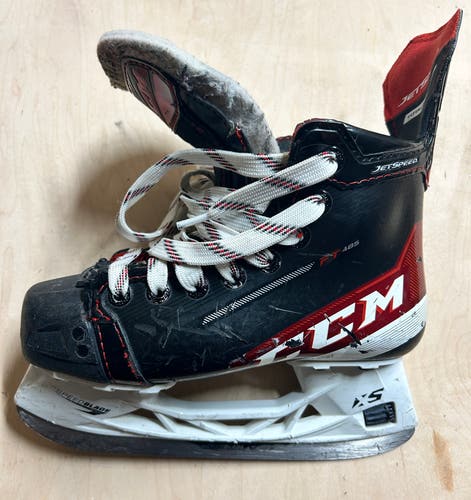 2021 CCM JetSpeed FT485 Hockey Skates Regular Width Size 1 (Used)