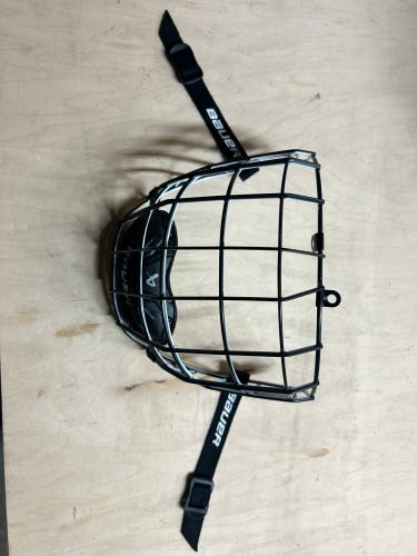 XS Bauer Profile II Facemask (Used)
