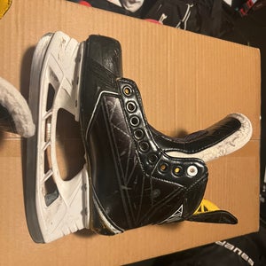 2015 Bauer Supreme 180 Hockey Skates Regular Width Size 4 (Used)