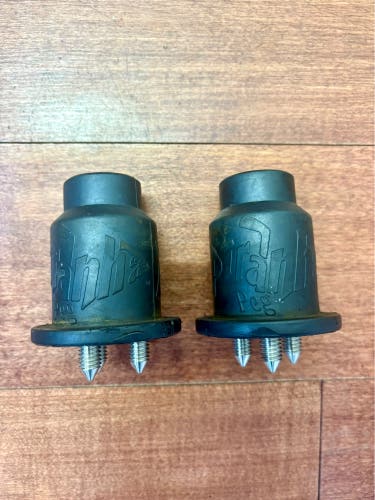 Piranha Triple Grip Pegs 5/8” Pair (Slightly Used)