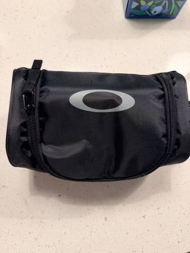 Unisex Oakley Ski Goggles Medium (New)