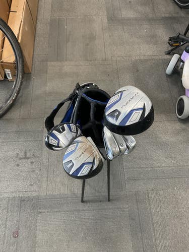 Used Maxfli REV3 Jr Package Set LH Royal Blue 7 Piece 11614-S000231396