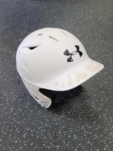 Used Under Armour CHARGED Batting Helmet No Mask White S/M 11849-S000037042