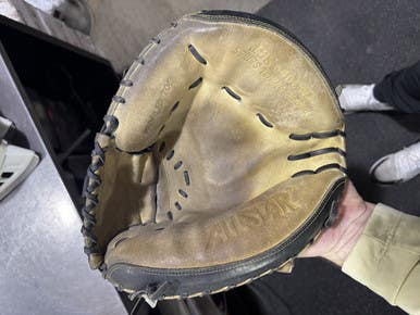 Used All-Star CM3000 SBT PRO-ELITE BB/SB Catchers RH Throw Black 33 1/2" 11605-S000213663