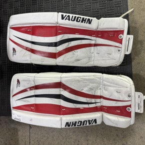 Used Vaughn V7 - 22 + 2 Goalie Leg Pads Youth White 22" 11605-C000213572