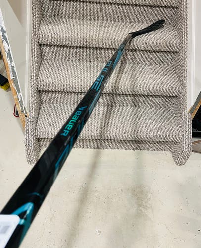Bauer Pulse RH P92 77  (New) Senior