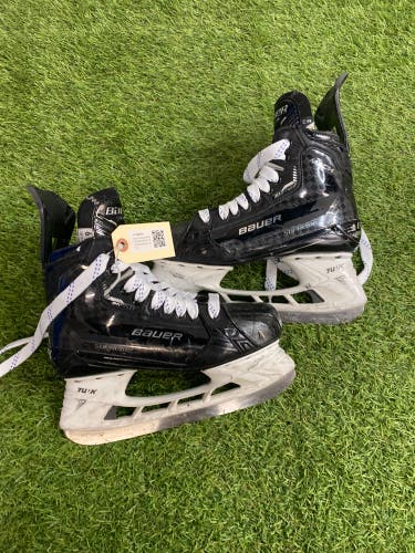 Bauer Supreme Mach Hockey Skates | Intermediate Size 6 (Fit 2)