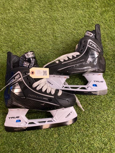 True HZRDUS Pro Hockey Skates | Senior Size 7 (New)