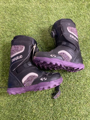 Thirty Two Lock Boa W's Snowboard Boots | Women's Size 7.0