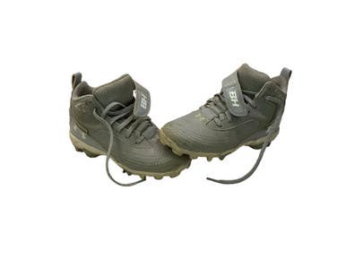 Used Under Armour BH BASEBALL CLEATS BB/SB Cleats Grey Junior 02.5 11347-S000264366