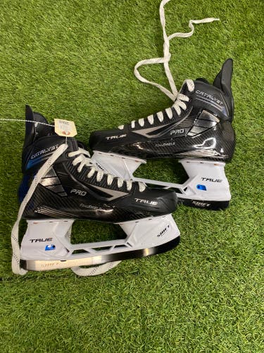 True Catalyst Pro Hockey Skates Pro Stock | Senior Size 11.5