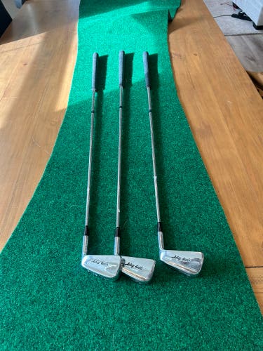 RAM Nancy Lopez Women's Right Handed Iron Set Ladies Flex (Used)5,6,7 clubs