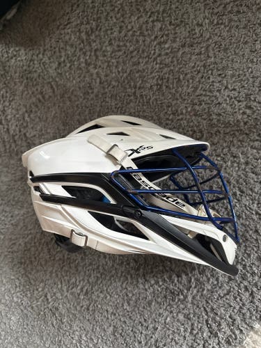 Cascade XRS (blue cage)