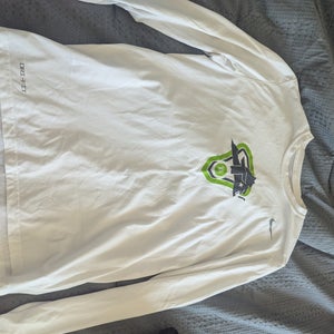 White Large Men's Nike Shirt (Used)