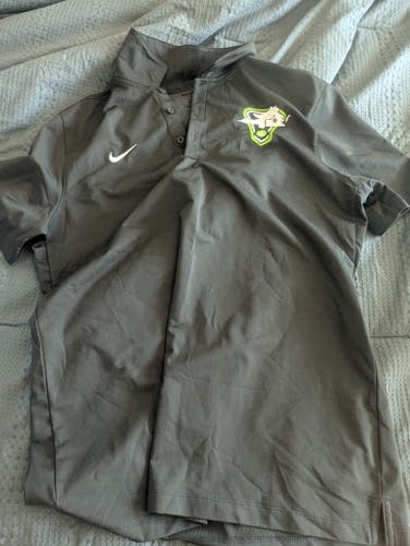 Gray Large Men's Nike Shirt (Used)