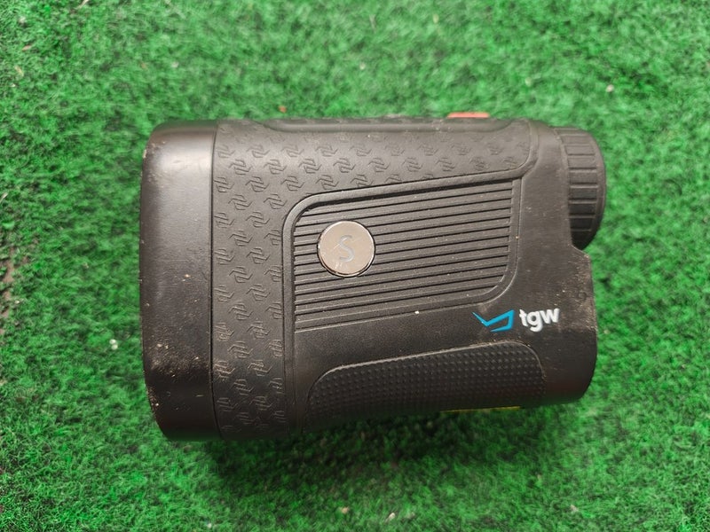TGW Players III Golf Rangefinder with Slope Technology & Magnetic Hold