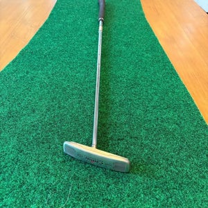 Golf Club Putter: Carbite B One Polar Balanced Putter. Shalf:  True Temper Dynamic Gold steel iron