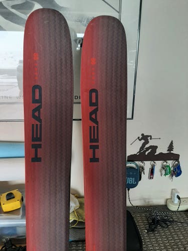 Men's 2023 All Mountain 184 cm HEAD Kore 99 Skis With Bindings Max Din 13 (Used)