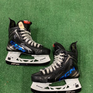CCM Tacks XF Pro Hockey Skates | Intermediate Size 5