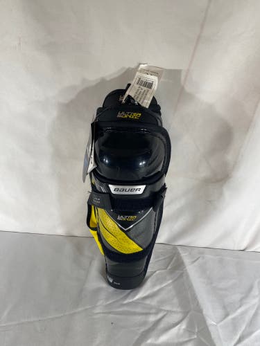 S21 Junior Bauer Supreme Ultrasonic 9" Shin Pads (New)