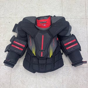 Medium Bauer Vapor Hyperlite 2 Goalie Chest Protector (Used)