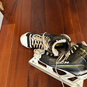 CCM Tacks 9060 Hockey Goalie Skates | Senior 9 (Used) -