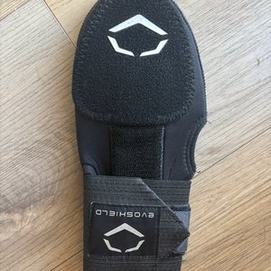 Black EvoShield Sliding Mitt (Used)