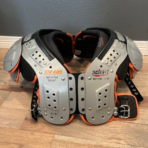 Schutt XV HD Varsity Football Shoulder Pads - Medium