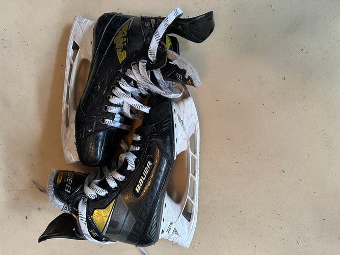 2020 Bauer Supreme 3S Pro Hockey Skates Size 5.5 (Used)