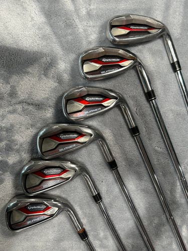 TaylorMade AeroBurner Iron Set (5-PW) I RH AeroBurner Lightweight Steel R Flex Men's Shaft (Used)