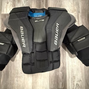Small 2023 Bauer Elite Goalie Chest Protector (Used)