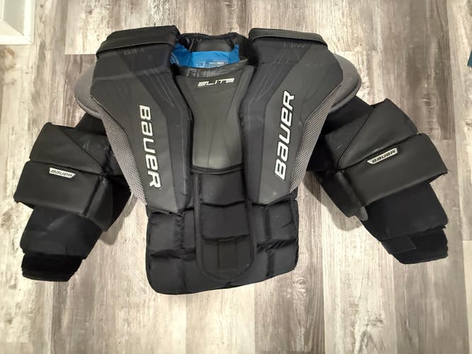 Small 2023 Bauer Elite Goalie Chest Protector (Used)