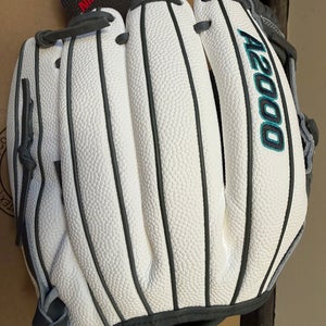 2026 Wilson A2000 FP H75 Classic Softball Glove 11.75" (New)