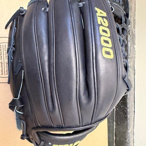 2026 Wilson A2000 1789 Classic RH Infield Baseball Glove 11.5" (New)