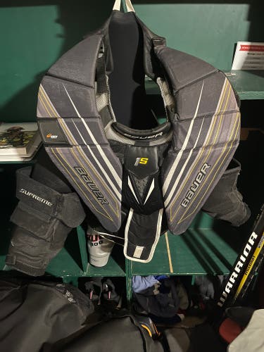 XL Bauer Supreme 1S pro Goalie Chest Protector (Used)