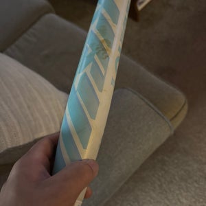 2025 Louisville Slugger Kryo Composiste Bat (-11) 21 oz 32" (Used)