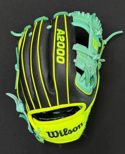 2025 Tennis A2000® 1786SS 11.5” Infield Baseball Glove