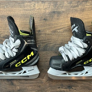 CCM Tacks XF 80 Hockey Skates 10 (Used)