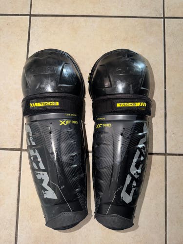 Senior CCM Tacks XF Pro 14" Shin Pads (Used)