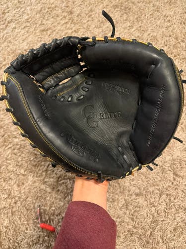 Rawlings Gg elite RH Catcher's Glove 32.5" (Used)