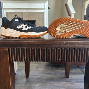 Black Men's Size M 9.0 (W 10.0) New Balance Low Top Turf Cleats (Used)