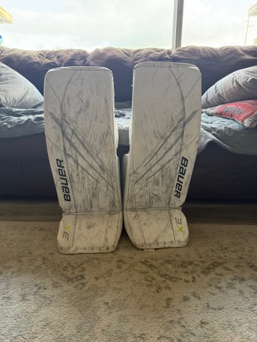 31" Bauer Vapor 3X Pro Goalie Leg Pads (Used)
