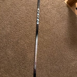 Senior CCM JetSpeed FT8 Pro Left Hand Hockey Stick P28 70 Flex (Used)