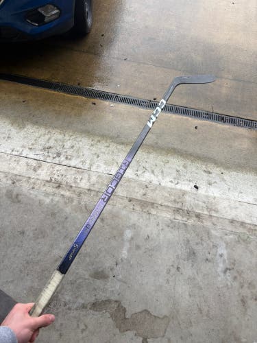 Intermediate CCM Ribcor Trigger 8 Pro Right Handed Hockey Stick P88 65 Flex (Used)